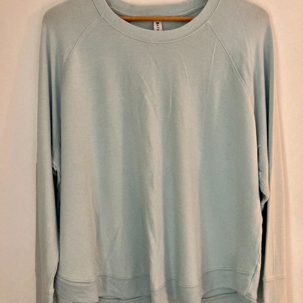 Lightweight Athleta Sweatshirt size 2X